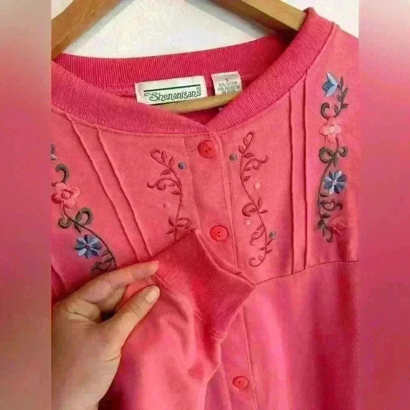 Vintage 90’s Shenanigans button up sweatshirt pink with floral embroidery sz. S - Picture 7 of 13